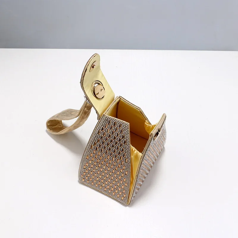Rhinestones Luxury Evening Bag - Luxury Bags Pyramid review and price