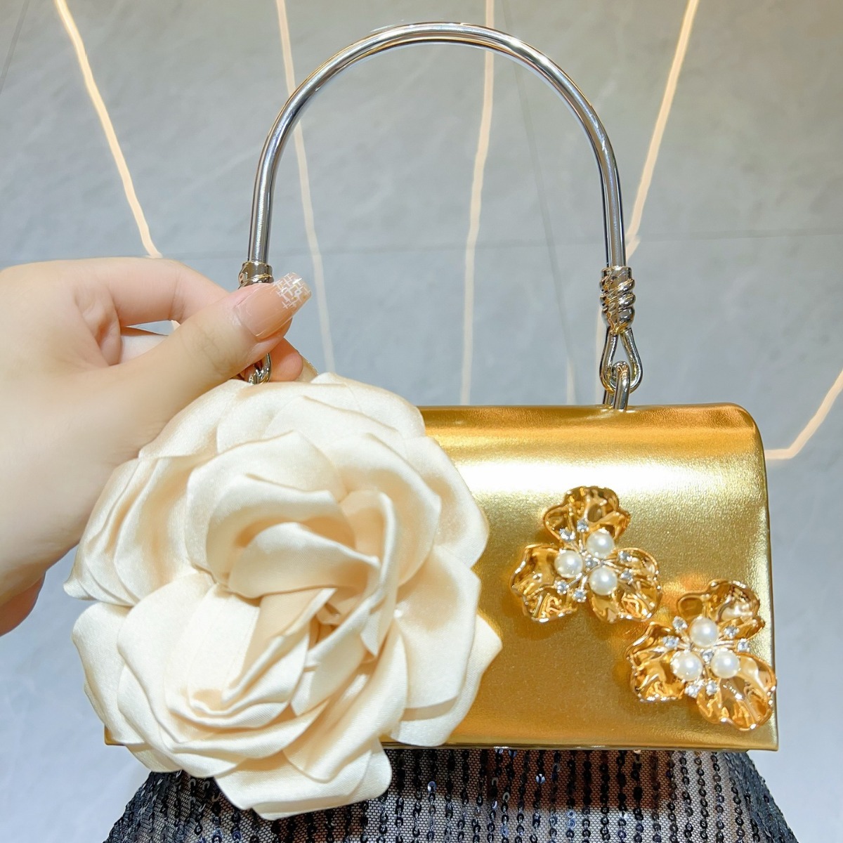 Luxury Gold 3D Flower Clutch B - Luxury Bags Gold review and price