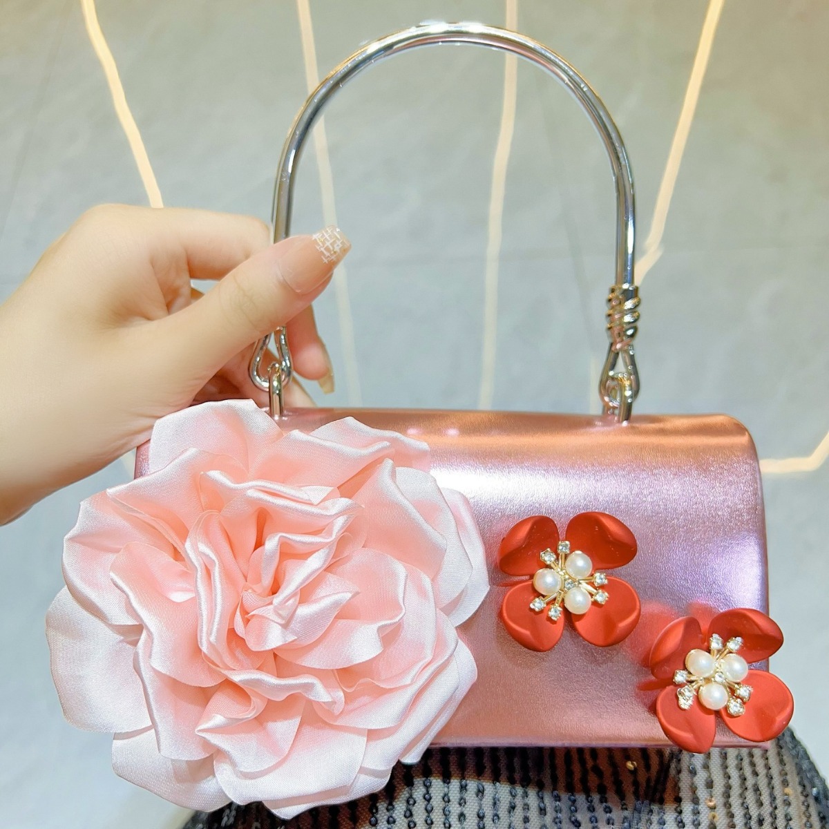 Luxury Gold 3D Flower Clutch B - Luxury Bags Gold review and price